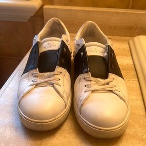 Men’s size 11 1/2 USD Valentino shoes, worn for one season. Excellent condition.